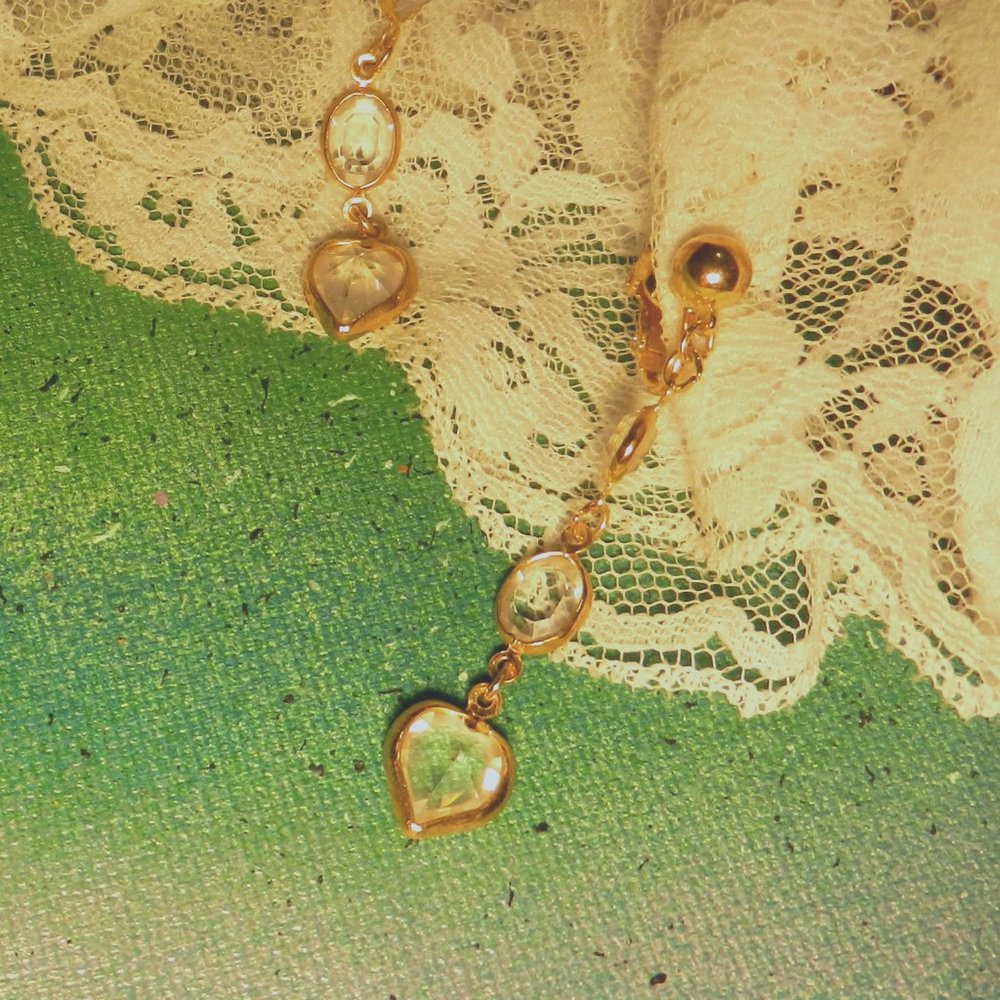 VTG Contempo heart gold earrings lightcatching drop and dangle gold tone dusters